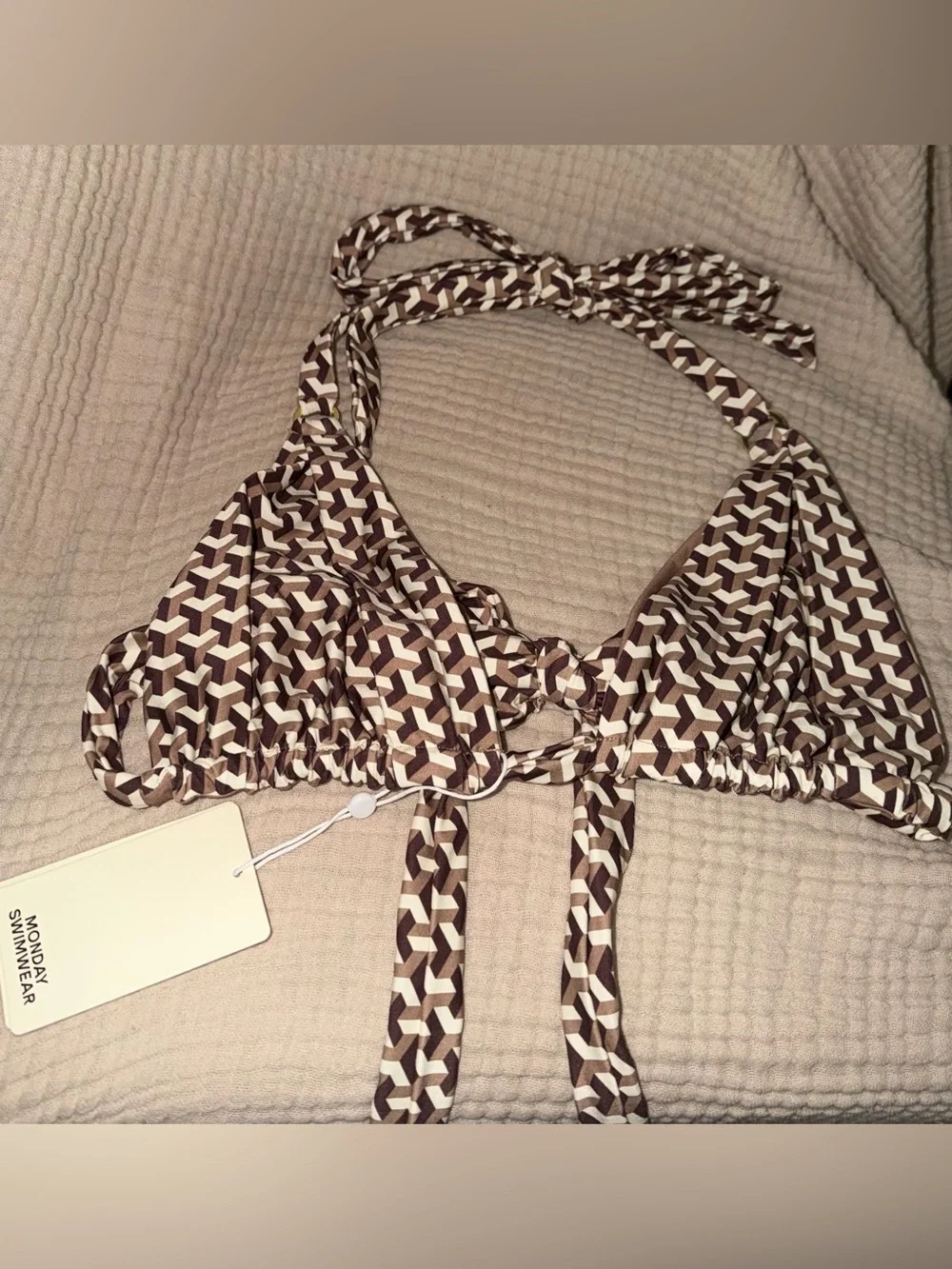 MONDAY Swimwear Morocco Top In Husk Geo Size VV 14/16 Swimsuit Top Swim Top
